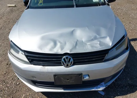 2014 Volkswagen Jetta 2.0L S z USA, uszkodzony, nr VIN 3VW2K7AJXEM391453